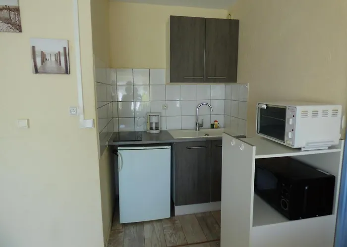 T2, Cabine, Parking, Les Balcons De La Mediterranee, * Narbonne-Plage